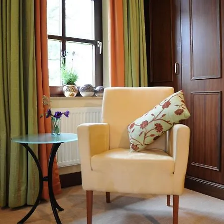 Zum Lindenhof Casa de hóspedes Marxen