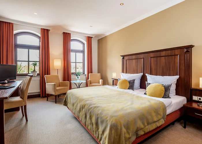 Zum Lindenhof 4*